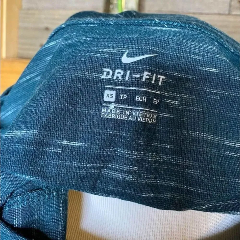 Nike T-Shirt